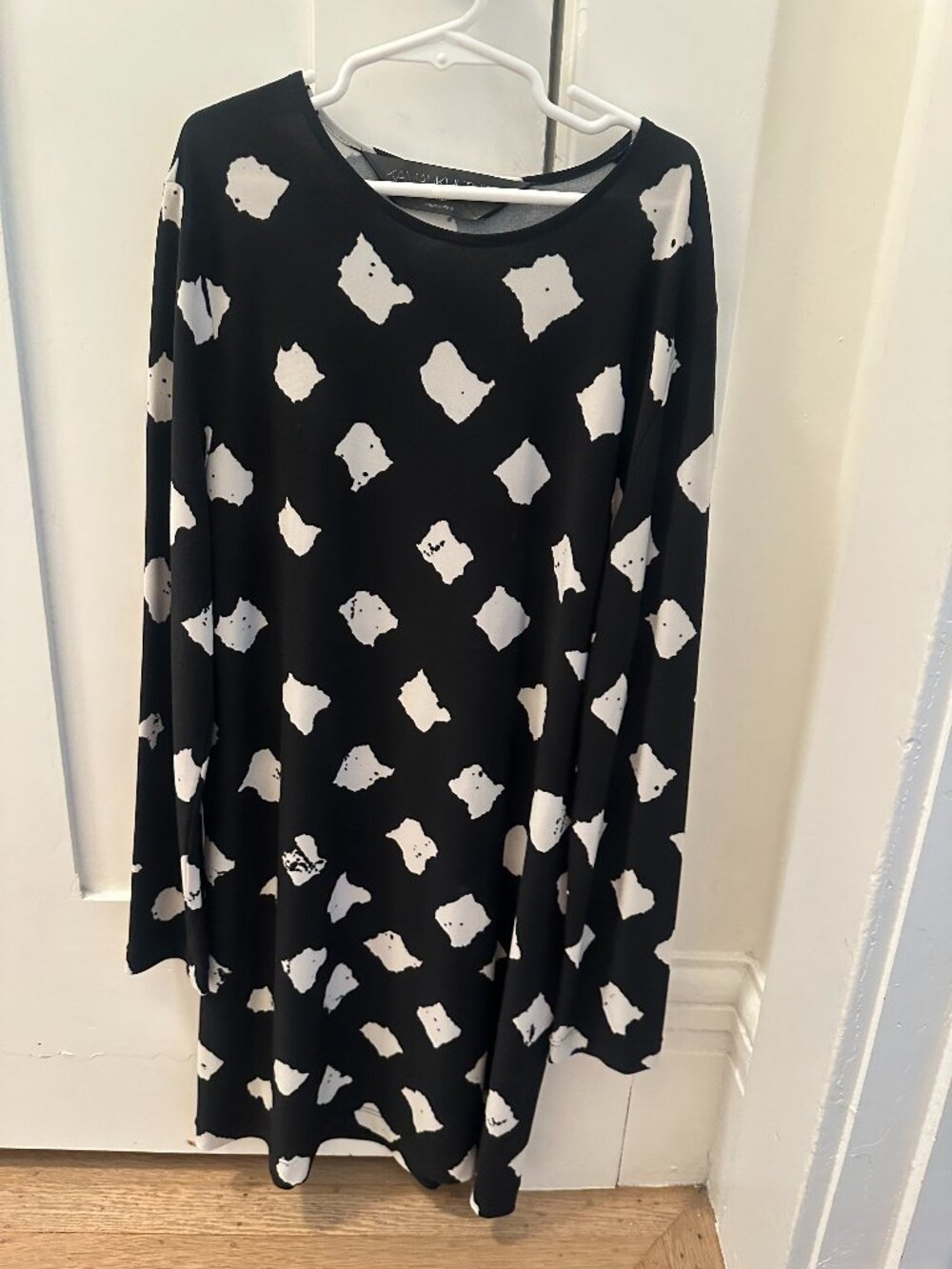 KamaliKulture by Norma Kamali Black & White Print LS Swing Dress - Size XS